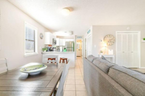 30A Condo Two Pools Tennis Walk to Beach